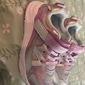 Stride Rite 12.5XW sneakers